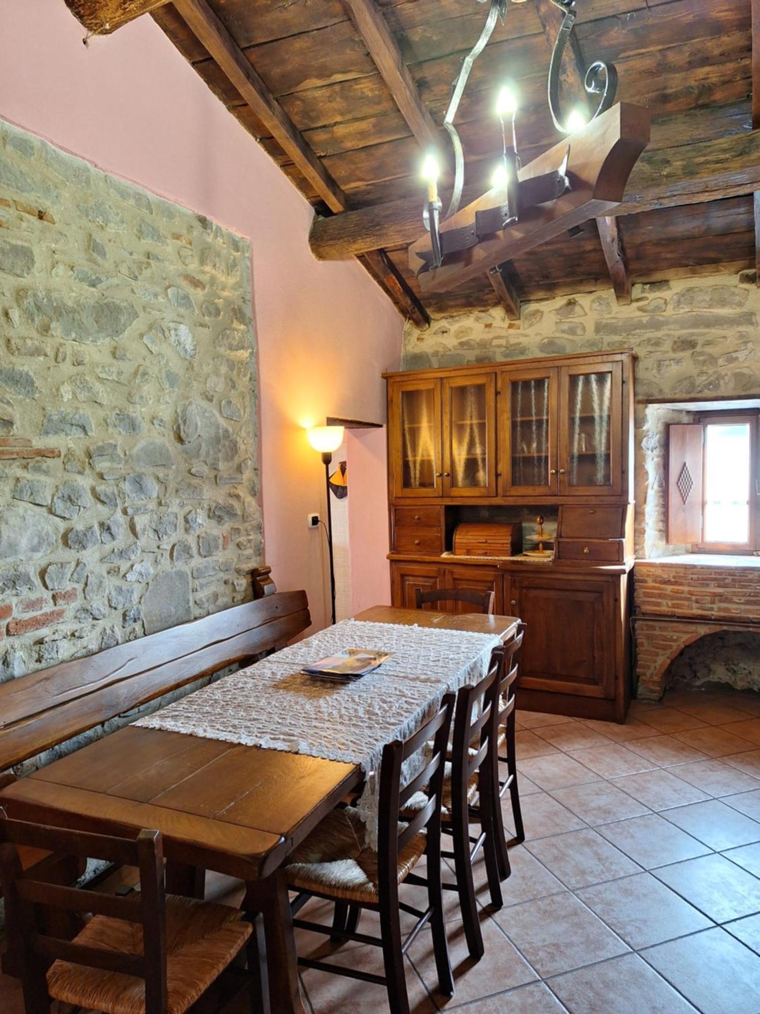 Villa Agriturismo Ristoro Del Cavaliere Piazza al Serchio Exterior foto